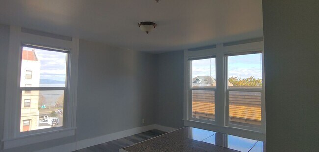 Building Photo - Taylor Place (Corporate)