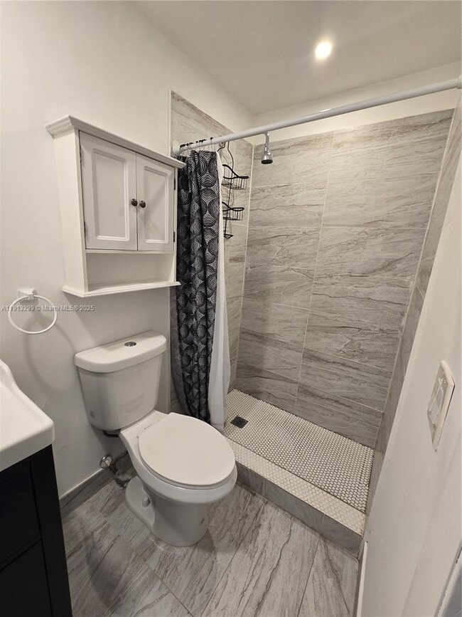 Building Photo - 1629 SW 6th St