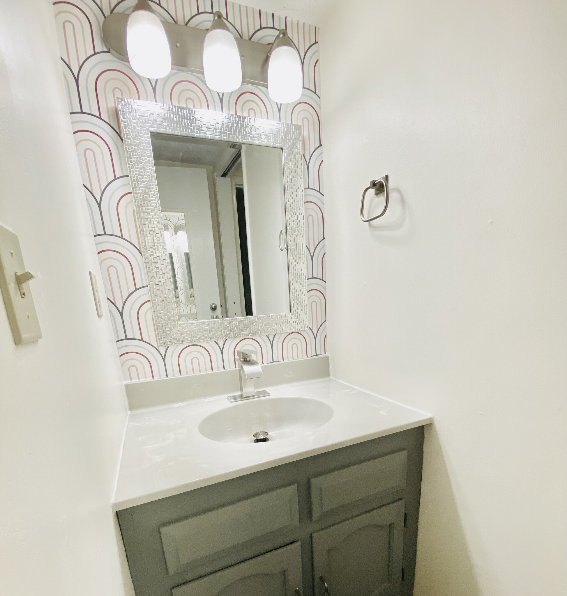 Building Photo - 2415 Maryland Ave