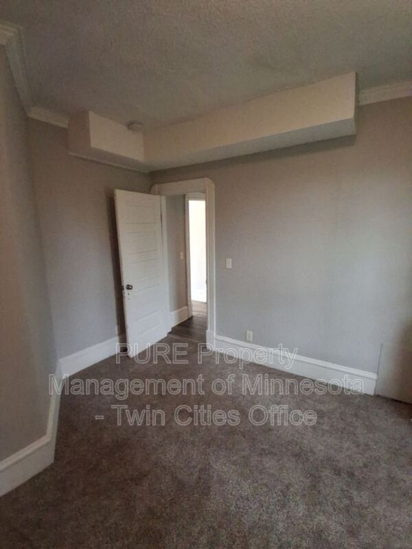 Building Photo - 3123 Portland Ave