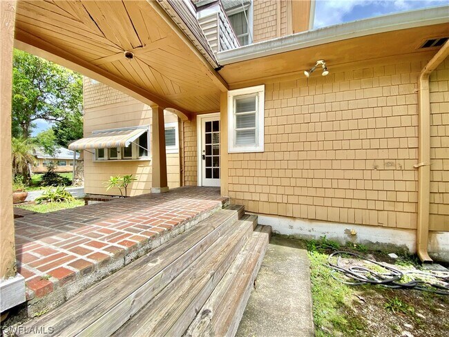Building Photo - 2222 Unity Ave
