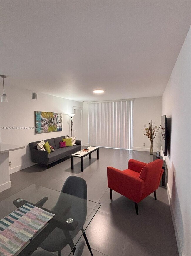 Building Photo - 9501 SW 1st Ct