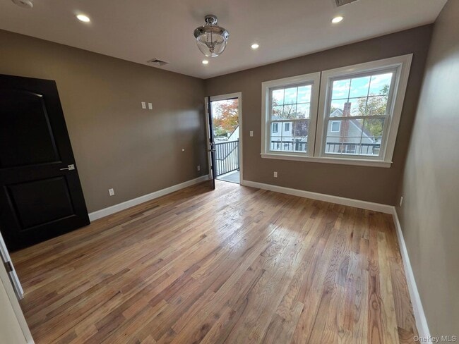 Building Photo - 240-02 147th Rd