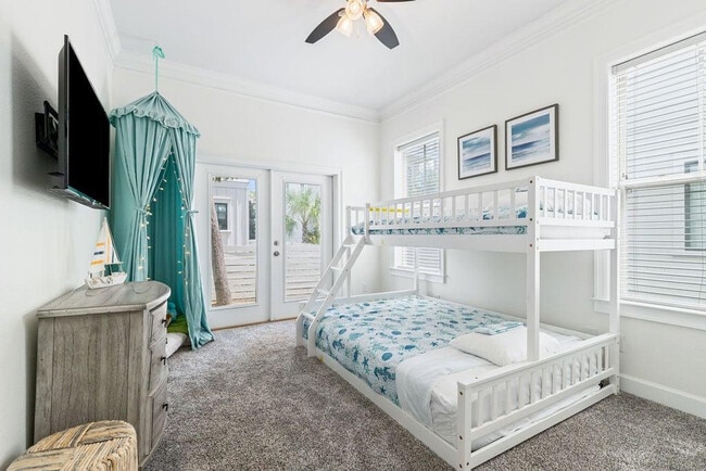 Building Photo - 337 Grande Pointe Cir