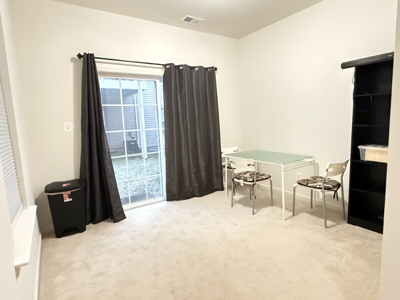 Building Photo - 7735 Dagny Wy