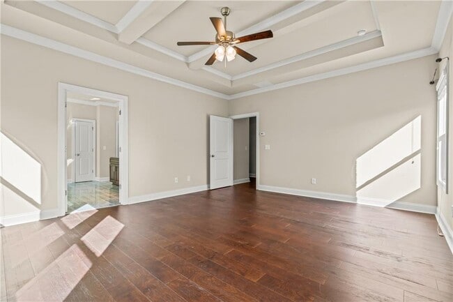 Building Photo - 710 Deer Holw Trce