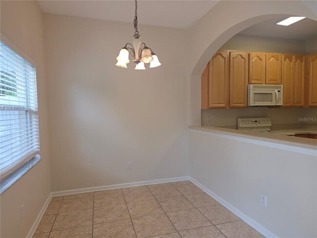 Building Photo - 16661 Cedar Crest Dr