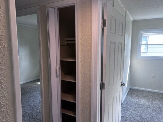 Building Photo - 5349 Pickford Dr