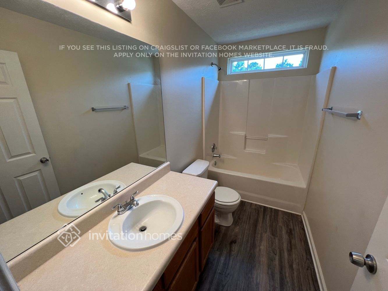 Building Photo - 170 Meadowridge Dr