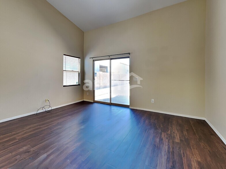 Building Photo - 7202 S 45th Ave