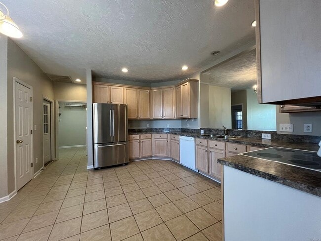 Building Photo - 9679 Greythorne Way