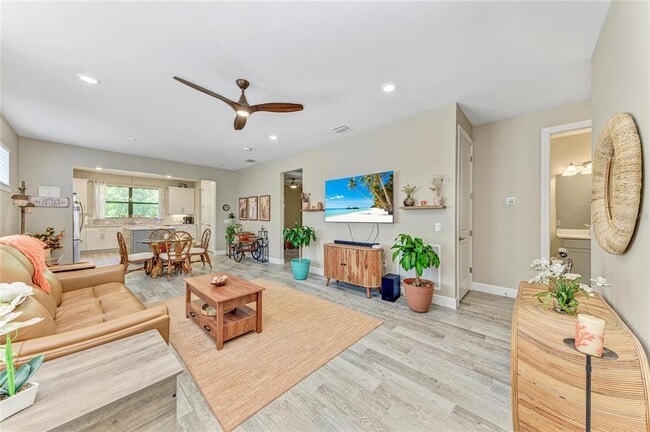 Building Photo - 17002 Hampton Falls Terrace