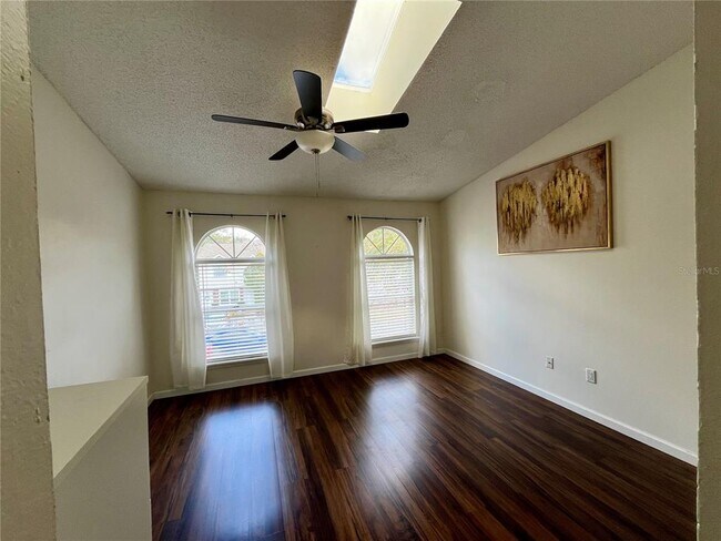 Building Photo - 7618 Colonial Ct