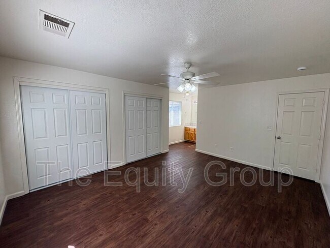 Building Photo - 1747 W Connelly Ave