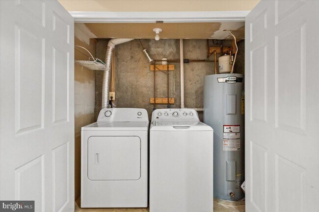 Building Photo - 6562 Sand Wedge Ct