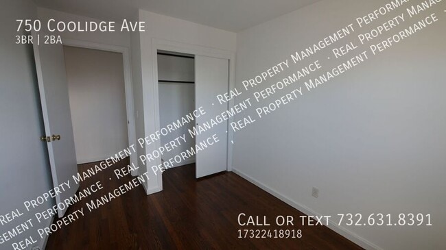 Building Photo - 750 Coolidge Ave