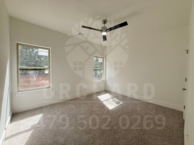 Building Photo - Bella Vista Single-Family Home- 2 Bed/ 2 Bath with Hobby Room- Stunning Ellison Plan