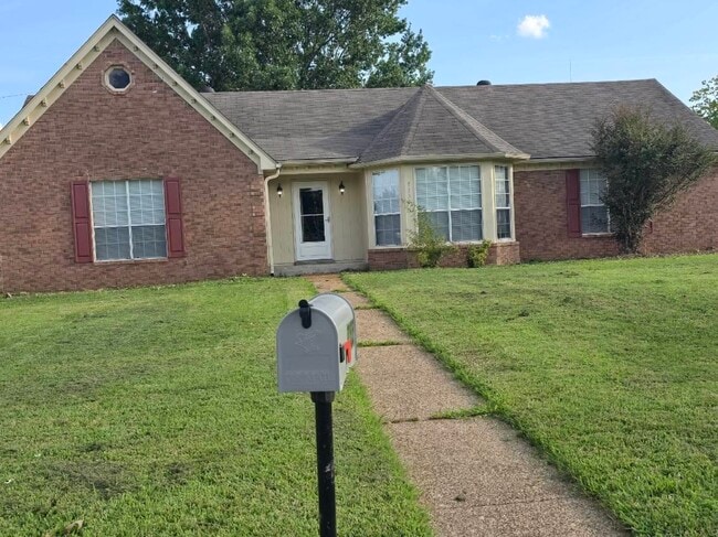 Building Photo - 7155 Coffeeville Cove