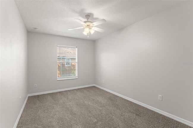 Building Photo - 9434 Tawnyberry St
