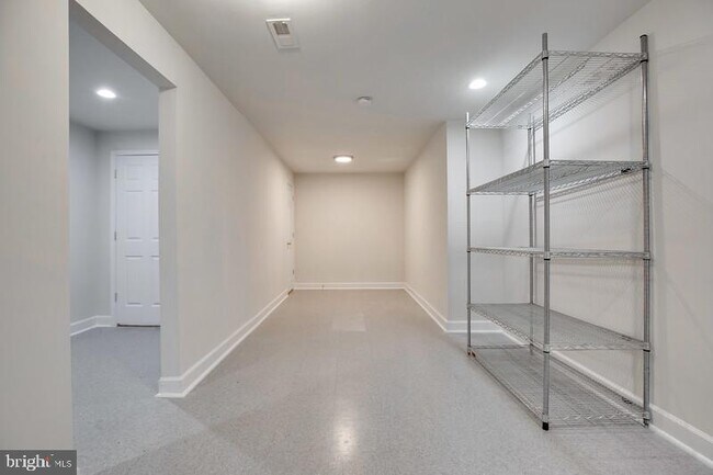 Building Photo - 13646 Sweet Woodruff Ln