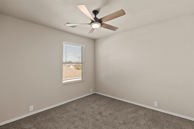 Building Photo - 16818 Pine Castle Dr