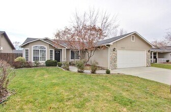 Building Photo - Immaculate Single-Level Home