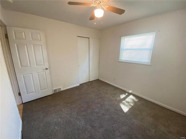 Building Photo - 178 Floralea Pl