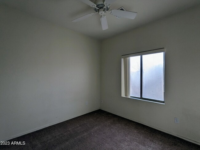 Building Photo - 16071 W Gelding Dr