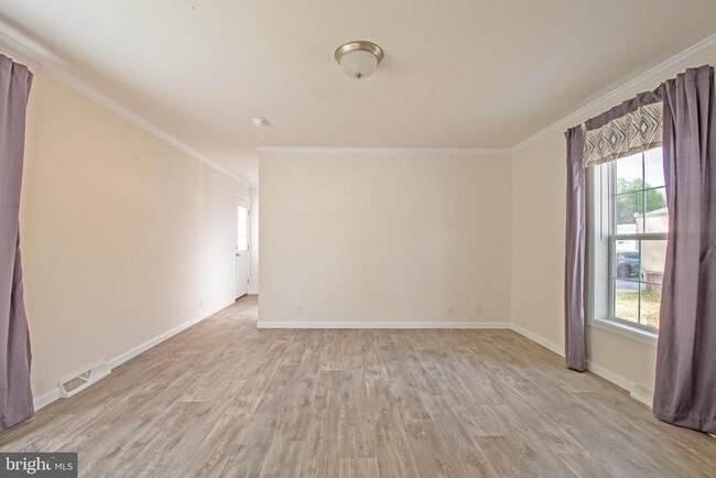 Building Photo - 200 Beechwood Ave