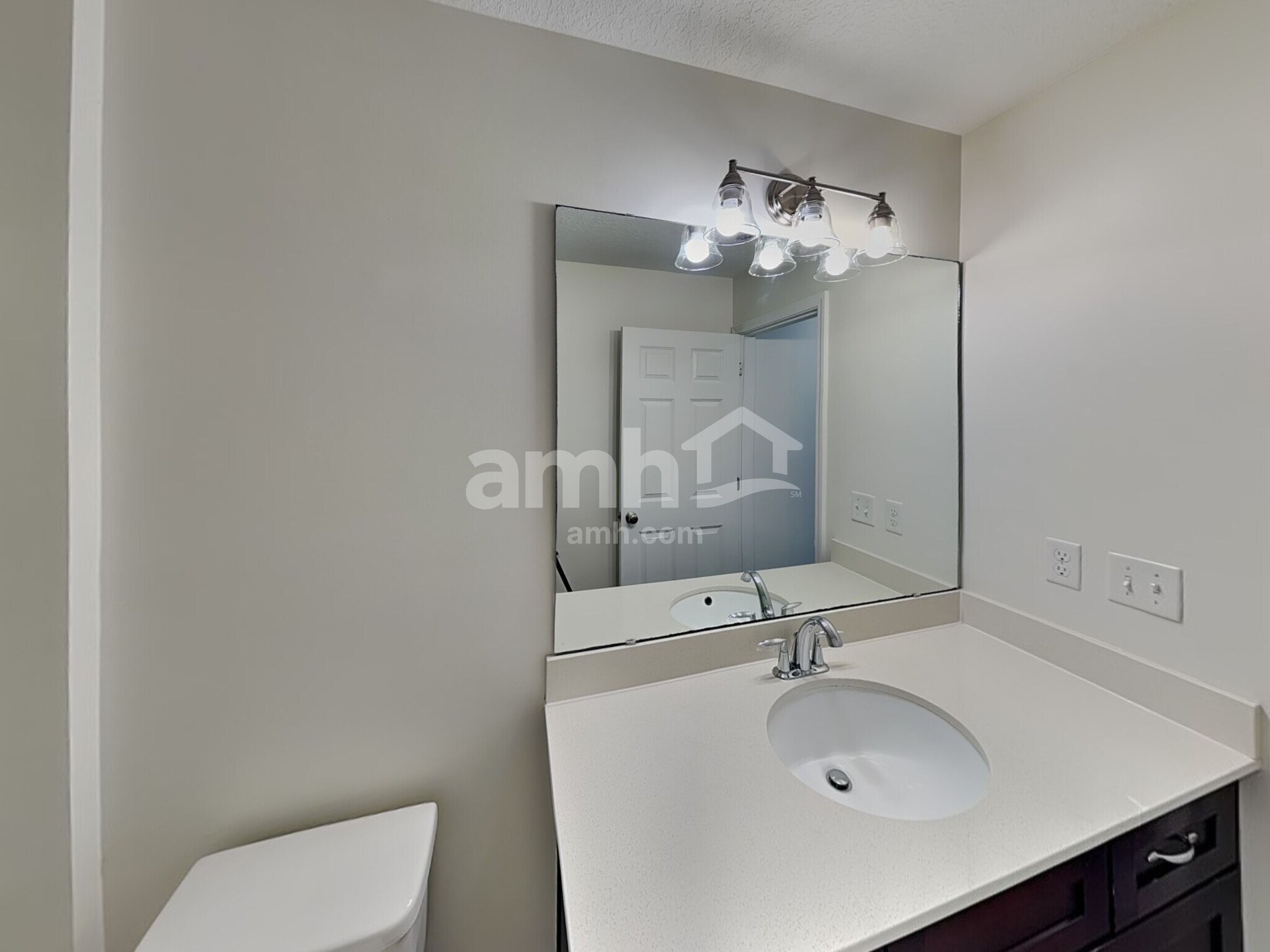 Building Photo - 189 E Jayce Way