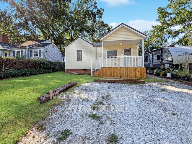 Primary Photo - 214 Rogers Ave