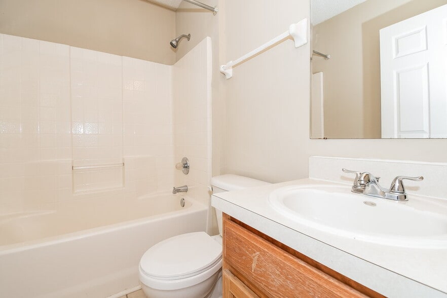 Building Photo - 3518 Brangus Ct