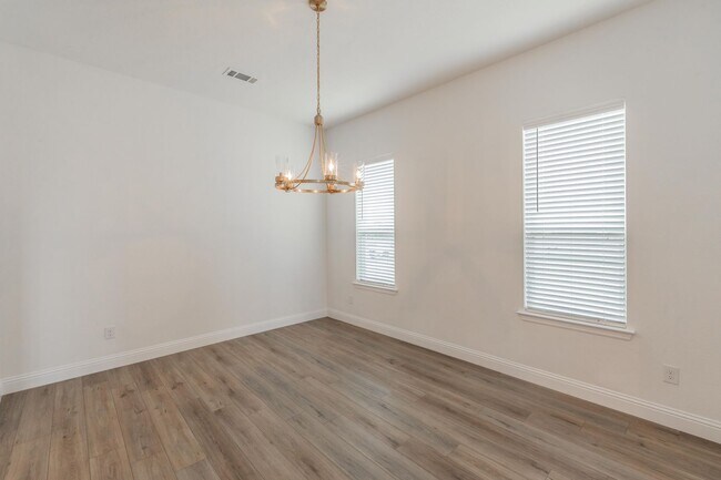 Building Photo - COMING SOON ALEDO ISD!!