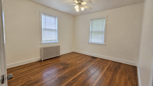 Building Photo - 3774 Chatham Cir