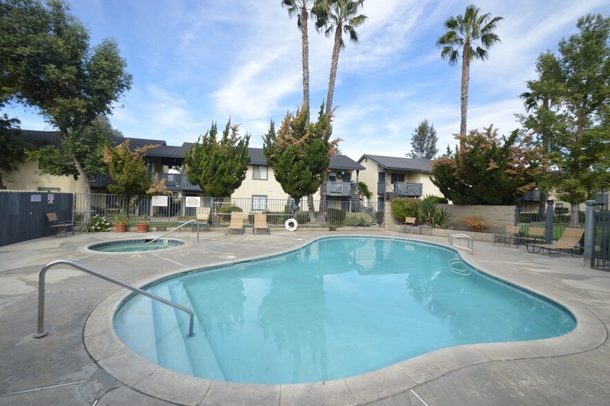 Franklin Terrace 200 N Yale St Hemet CA 92544 Apartment Finder