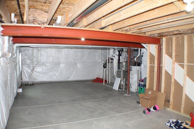 Building Photo - 3759 St James Ct