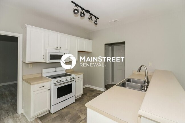 Building Photo - 3 Bedroom Pet-Friendly Home in Memphis, TN...