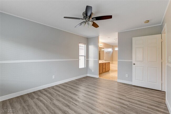 Building Photo - 9060 Candyland Ave