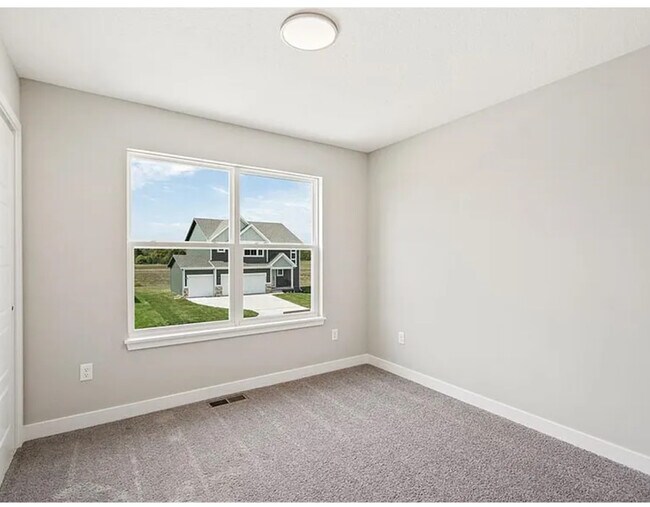 Building Photo - 3545 Corbin Dr