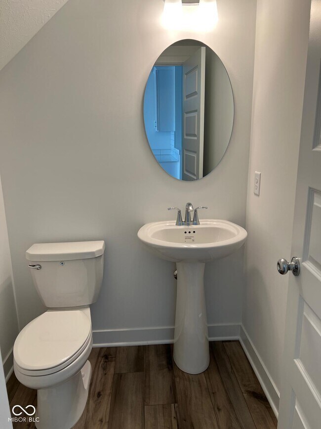 Building Photo - 13733 Gatsby Dr