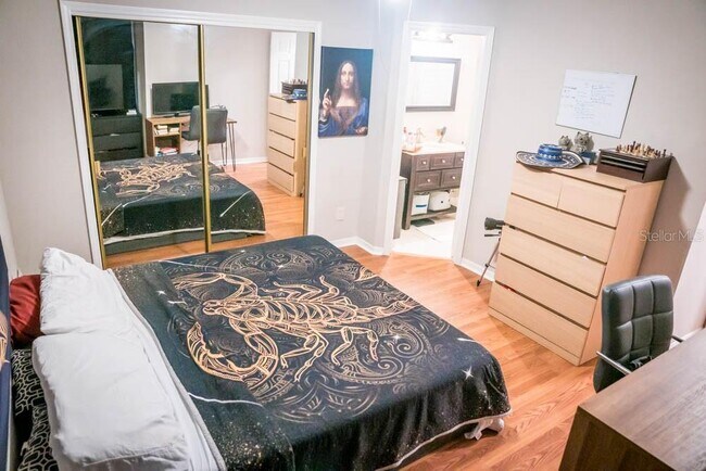 Building Photo - 605 Youngstown Pkwy