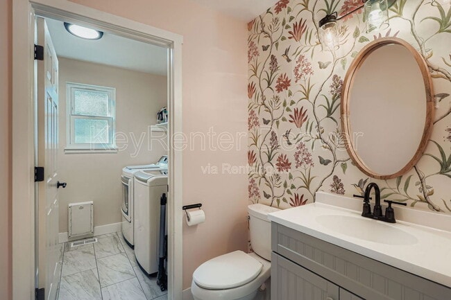 Building Photo - 11622 W 84th Pl