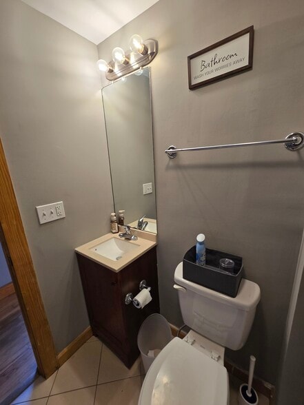 Building Photo - 114 Virginia St