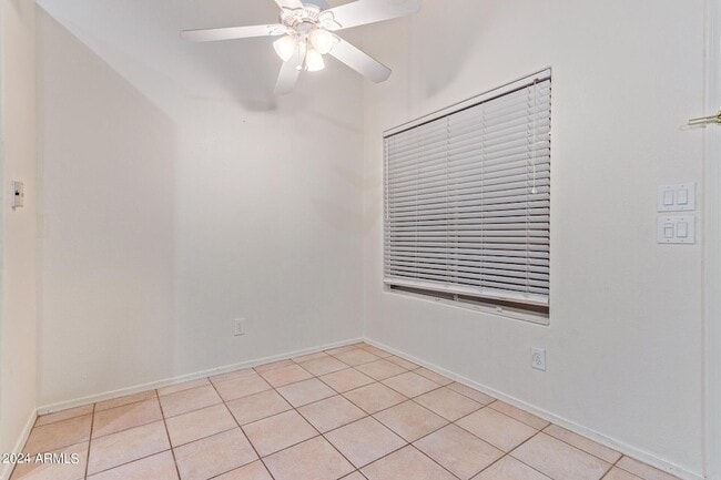 Building Photo - 2390 E Whitten St