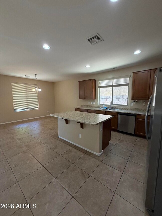 Building Photo - 4723 W Gelding Dr
