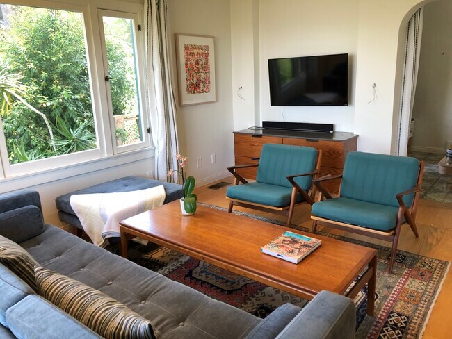 Building Photo - 3622 Landa St