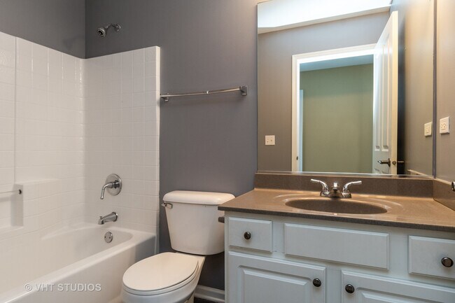 Building Photo - 26224 Whispering Woods Cir