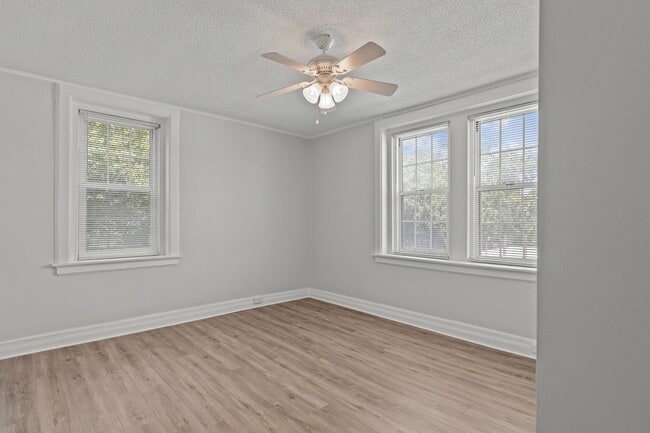 Building Photo - 1008 Westover Ave