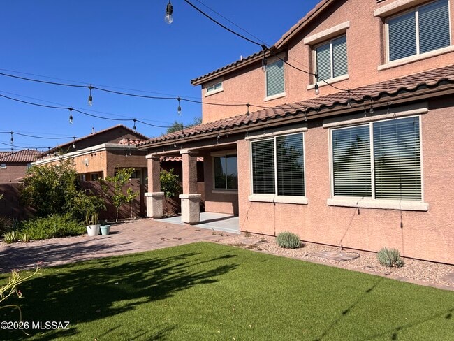 Building Photo - 12252 N Wind Runner Pkwy