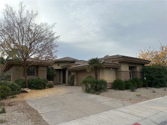 Building Photo - 62 Fountainhead Cir